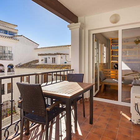 מנילבה Duquesa Port Studio Apartment - Bright Sunlit Terrace מראה חיצוני תמונה